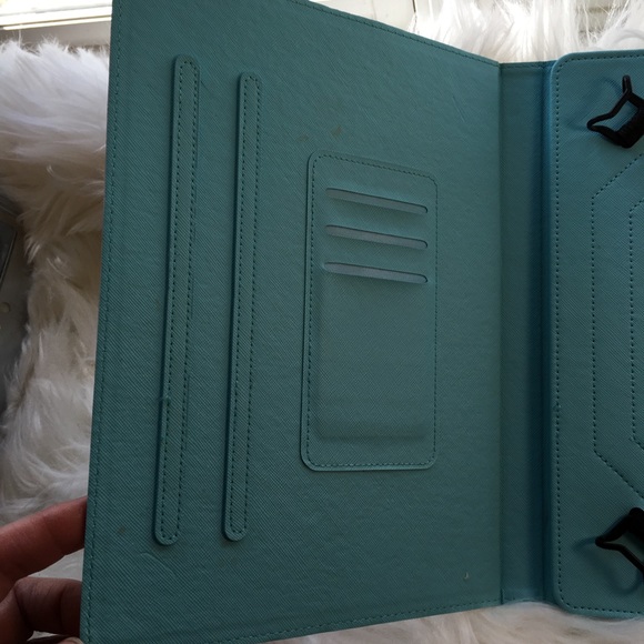 IPAD cover for 6 x 9” adjustable - Picture 4 of 6